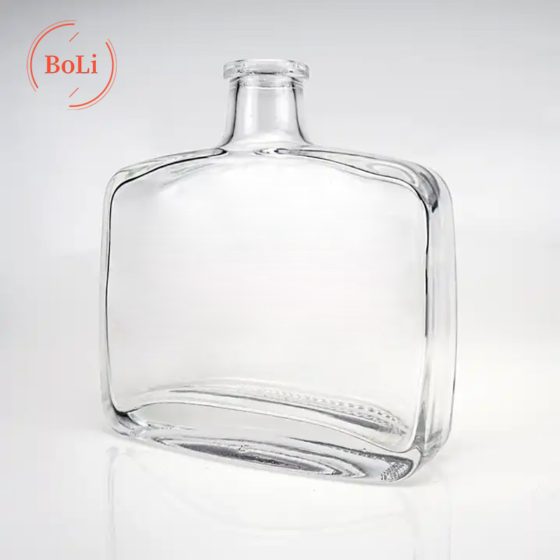 Wholesale alcohol glass bottle transparent 375ml 500ml flat square whisky rum vodka spirit bottle