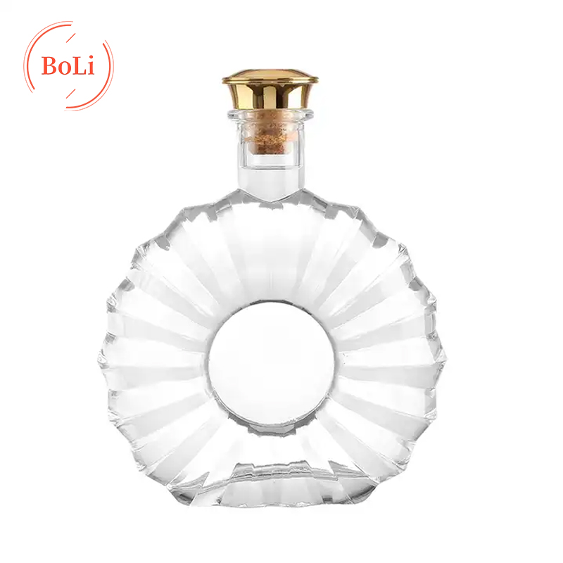 High Grade Extremely White Carved Glass Bottle 750ml 850ml 1l 1.5l Bulk Xo Brandy Baijiu Glass Bottle With Lid